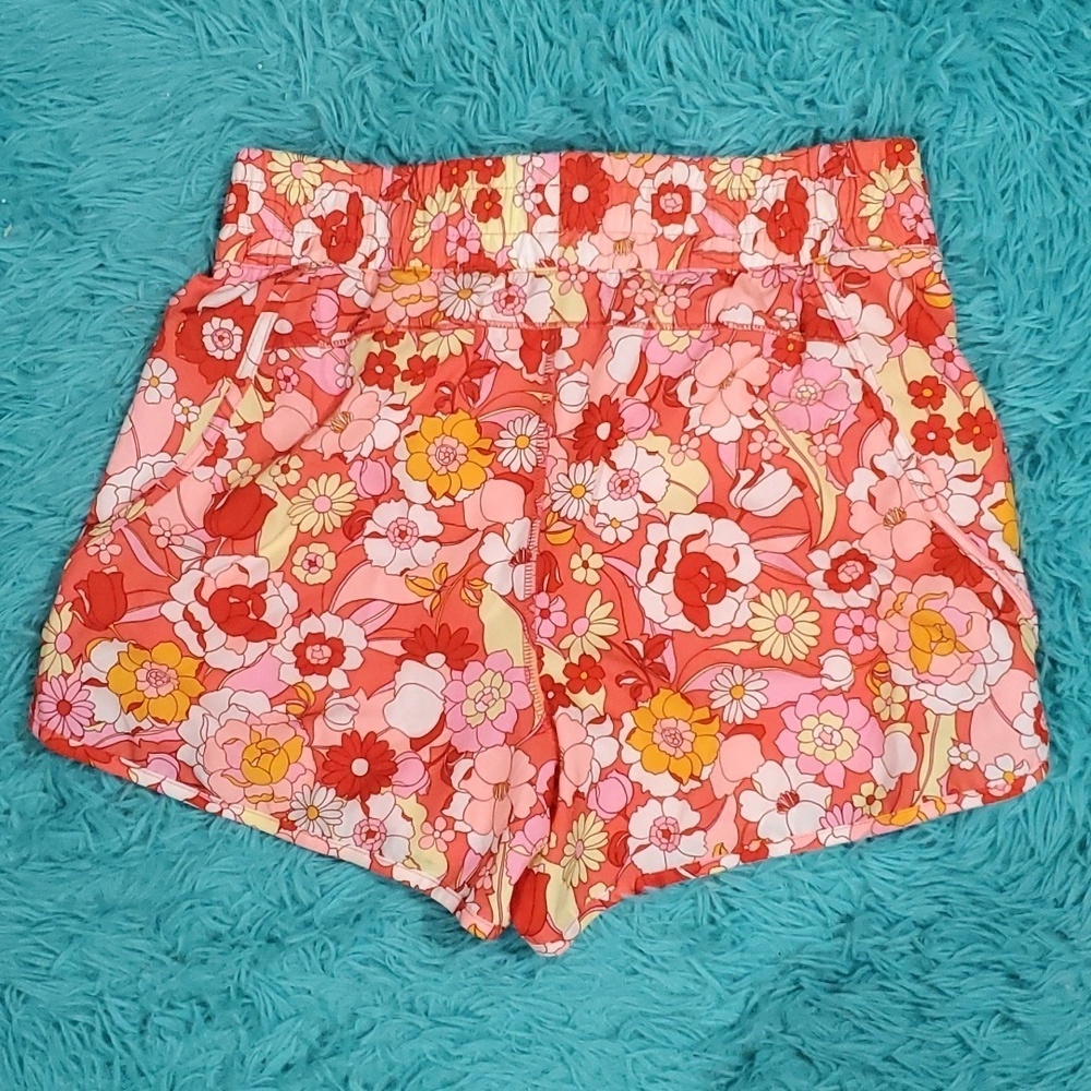 Avia Floral Athletic Shorts - Picture 5 of 5